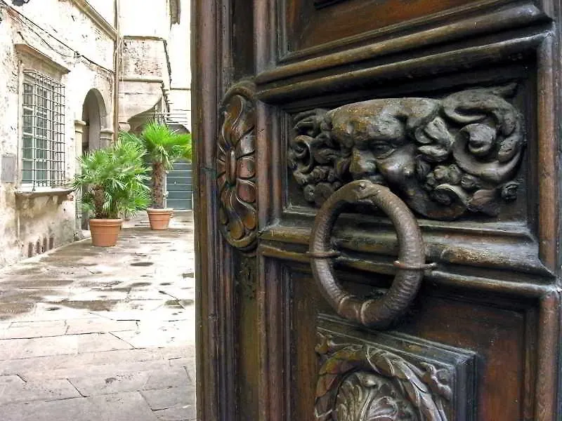 A Palazzo Busdraghi Residenza D'Epoca Bed & Breakfast Lucca Italy
