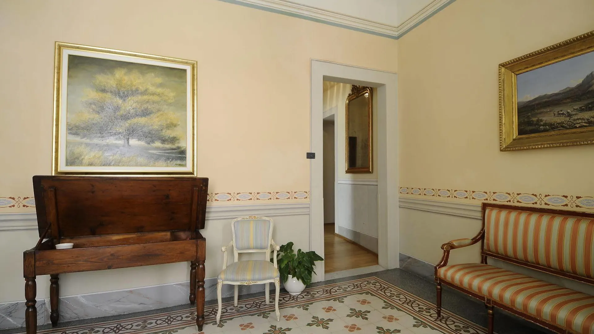 ****  A Palazzo Busdraghi Residenza D'Epoca Bed & Breakfast Lucca İtalya