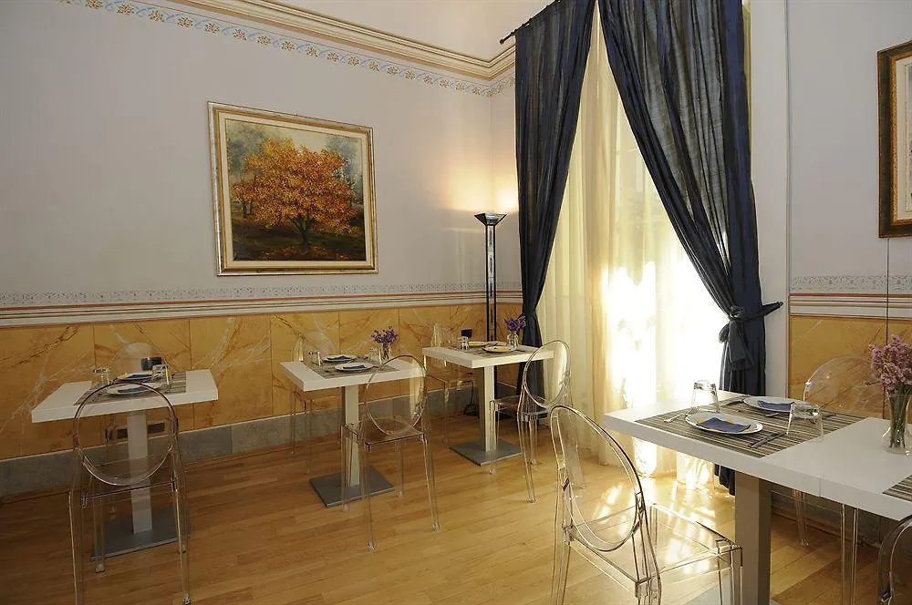 ****  A Palazzo Busdraghi Residenza D'Epoca Bed & Breakfast Lucca Italy