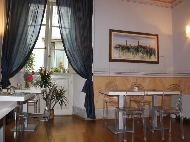 A Palazzo Busdraghi Residenza D'Epoca Bed & Breakfast Lucca 4*,  Italy