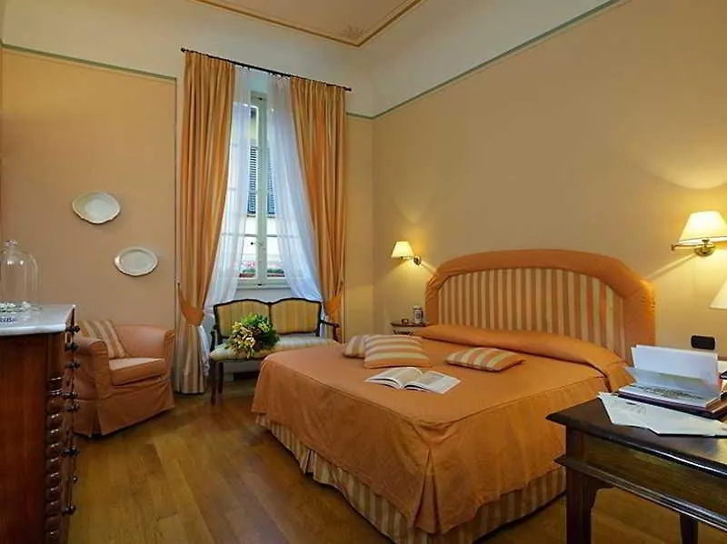 A Palazzo Busdraghi Residenza D'Epoca Bed & Breakfast Lucca Italy